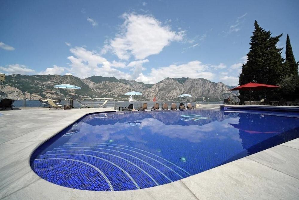 Hotel Sailing Center Malcesine Ngoại thất bức ảnh