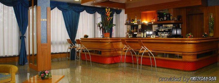 Hotel Sailing Center Malcesine Nhà hàng bức ảnh