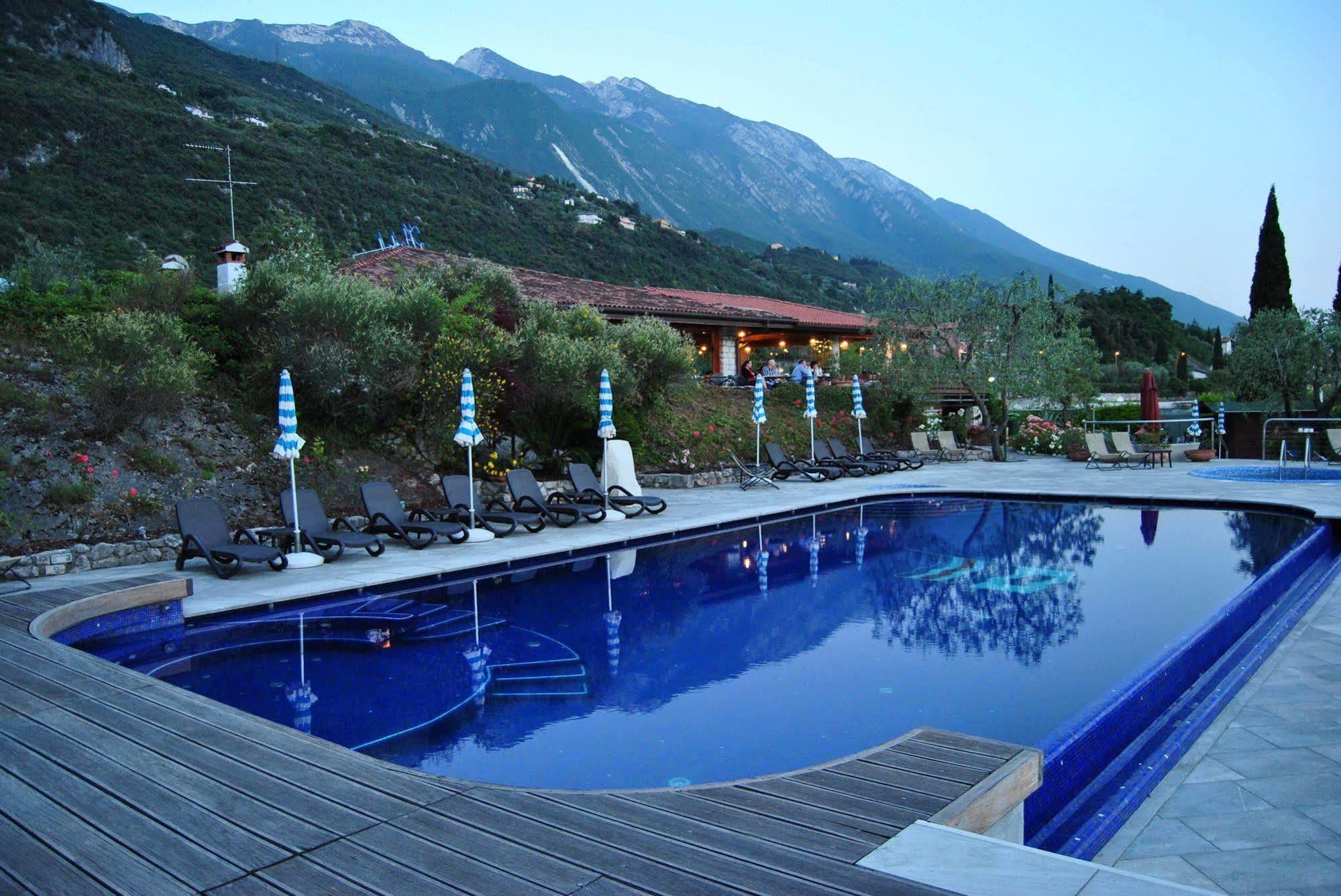 Hotel Sailing Center Malcesine Ngoại thất bức ảnh